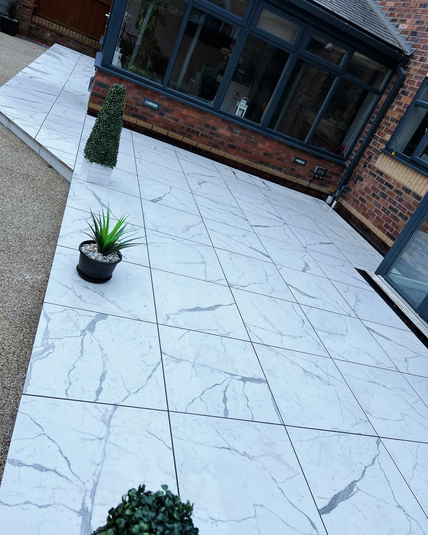 MARBLE WHITE PORCELAIN 600X600 - Image 4