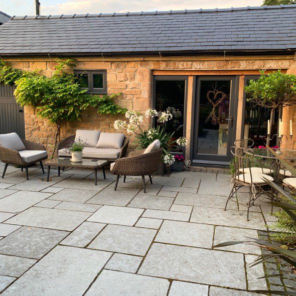 Vintage Blue Limestone Range